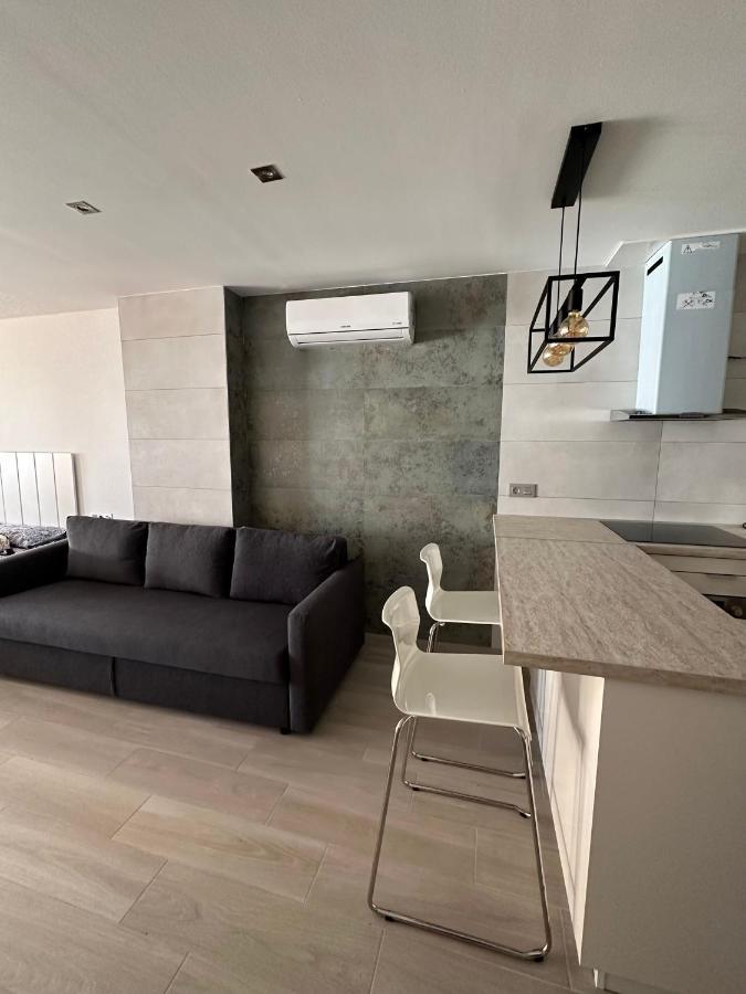 Studio Monserrate H Torrevieja Exteriér fotografie